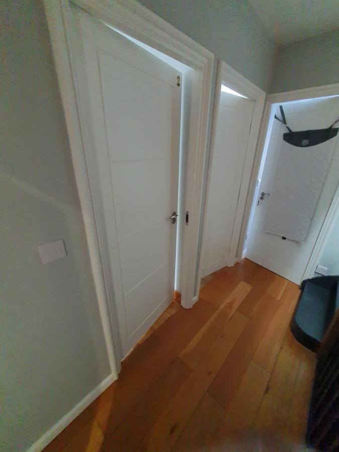 Beautiful Guest Rooms, Free Parking, 30Min Heathrow, 40Min Wembley, 60Min Central London Greenford  Zewnętrze zdjęcie